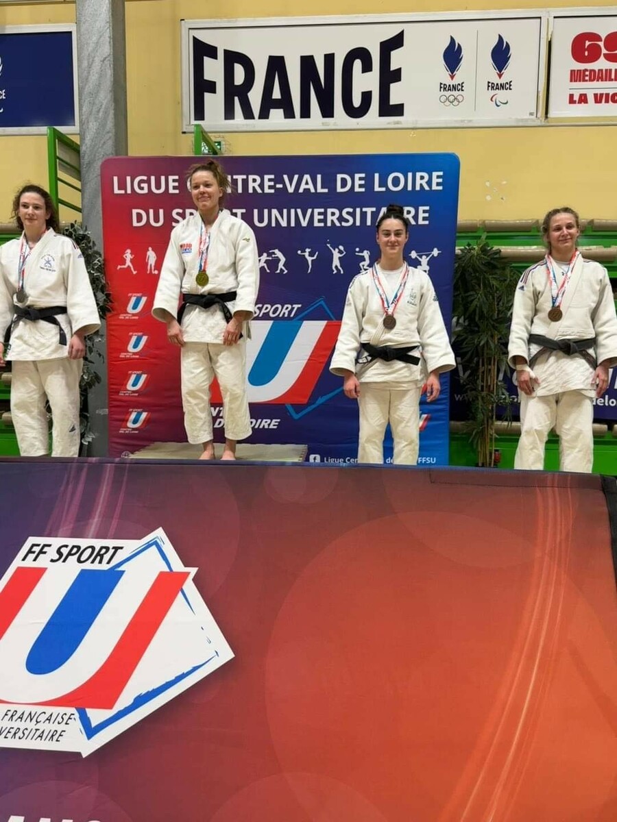 Ilona 3ème aux Championnats de France Universitaire 1ère division 